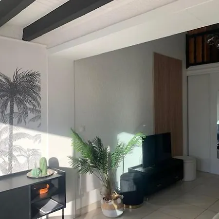 378 4 Pers Héliovillage *